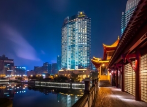 红酒酒店